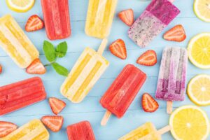 アイスは何歳から食べられる？早く与えてはいけない理由と注意点を解説 - MAMA Media
