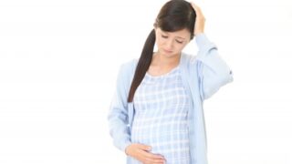 出産を控えている妊婦さんの中には、陣痛促進剤について聞いたことがある人もいるかもしれません。この記事では陣痛促進剤の特徴や費用について紹介します。お産のときに陣痛促進剤を使うケースもあるので、参考にしてみてください。